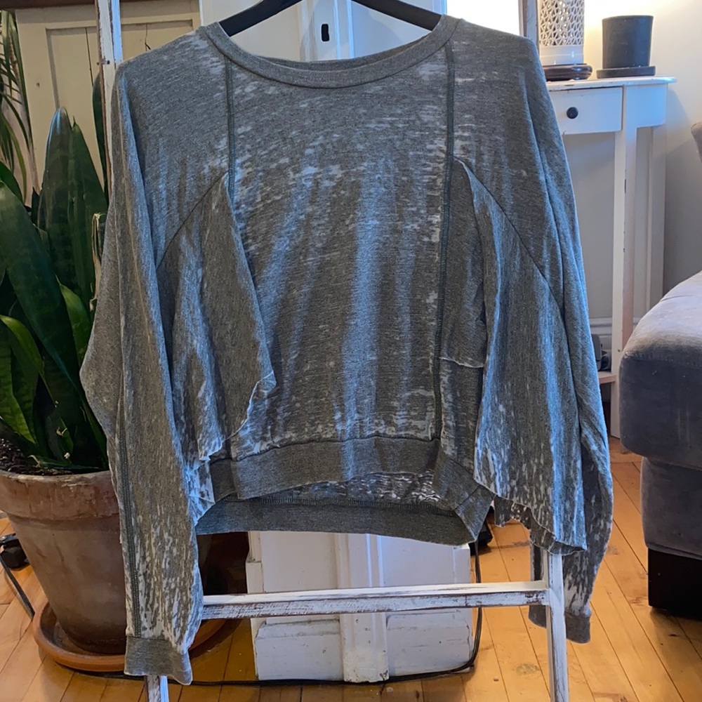WE THE FREE sage color festival top size S